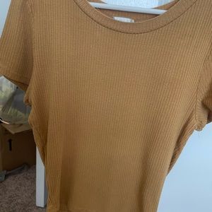 crop top